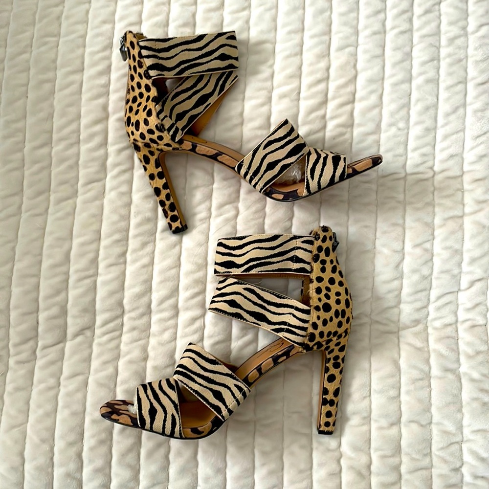 Animal Print Side 8.5 Heels Sandals Jessica Simpson